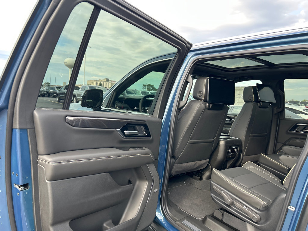 New 2026 GMC Yukon XL Elevation AWD/4WD image 34