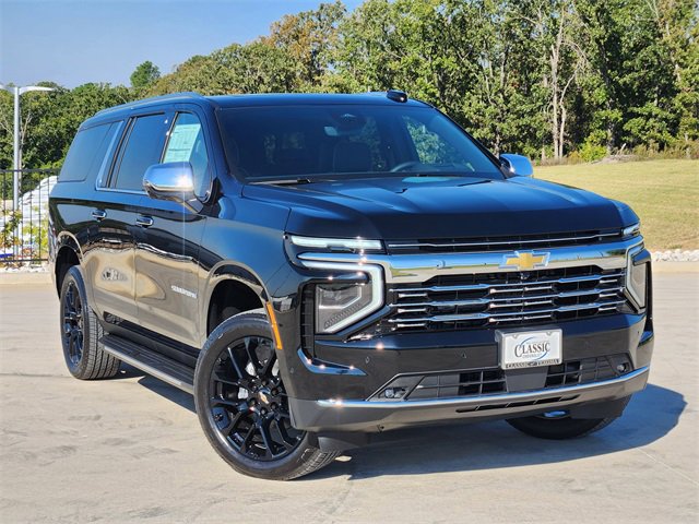 New 2026 Chevrolet Suburban Premier image 1