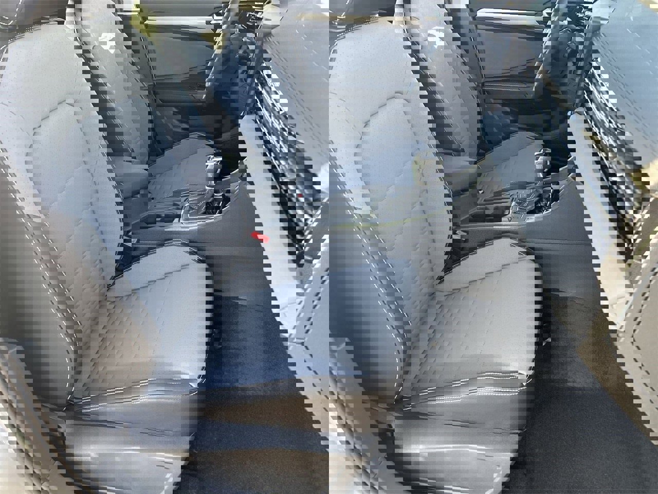 New 2026 Volkswagen Jetta SE image 7