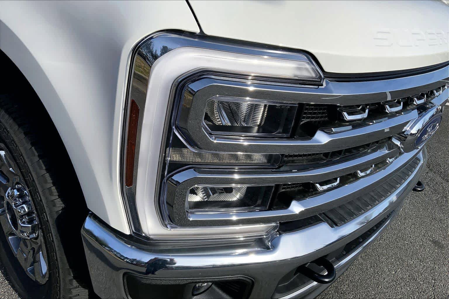 New 2026 Ford F350 Lariat w/ Lariat Ultimate Package image 13
