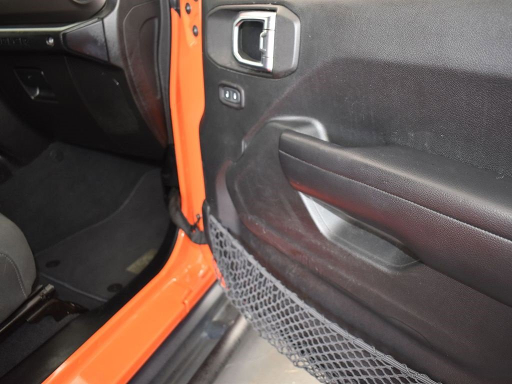Used 2018 Jeep Wrangler Unlimited Rubicon image 24