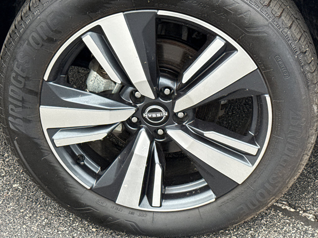 Certified 2023 Nissan Rogue SL w/ SL Premium Package image 9