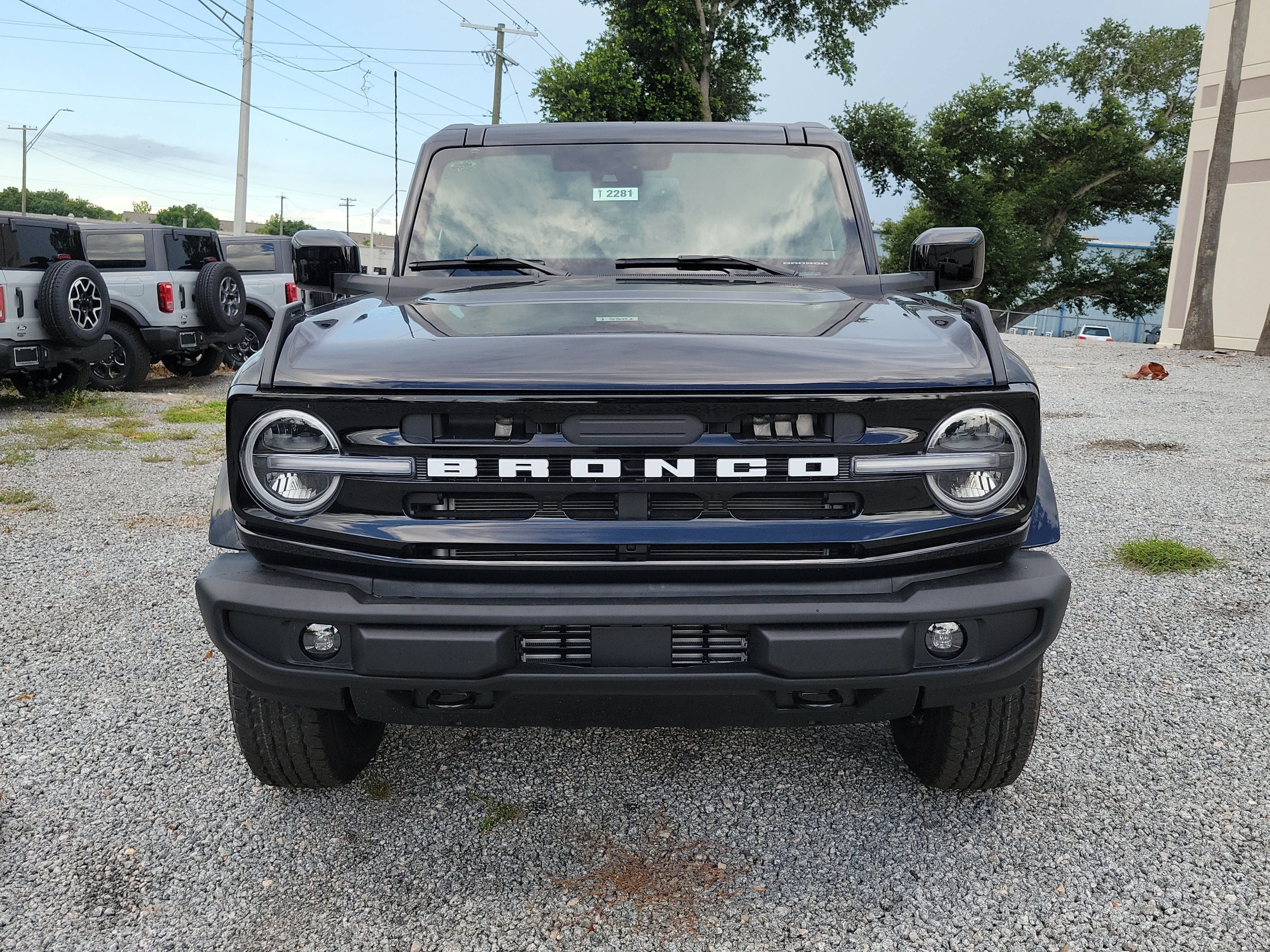 New 2026 Ford Bronco Outer Banks AWD/4WD image 3