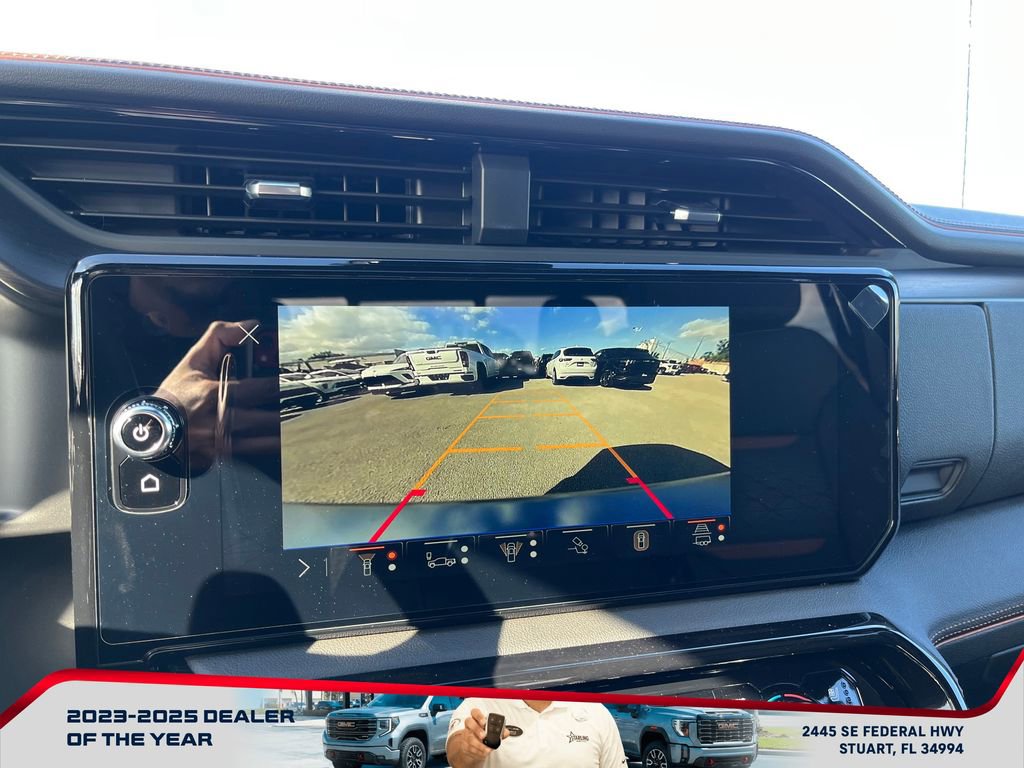 New 2026 GMC Sierra 1500 AT4 w/ AT4 Premium Package AWD/4WD image 32