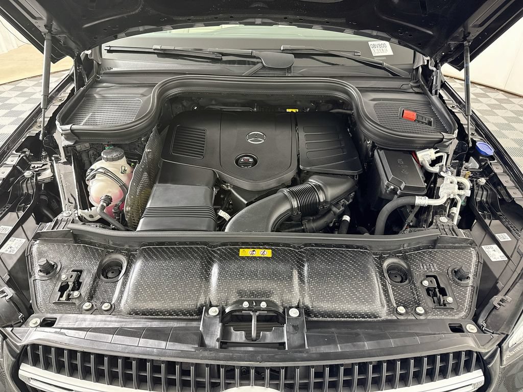 Used 2026 Mercedes-Benz GLE 450e 4MATIC w/ Winter Package image 30