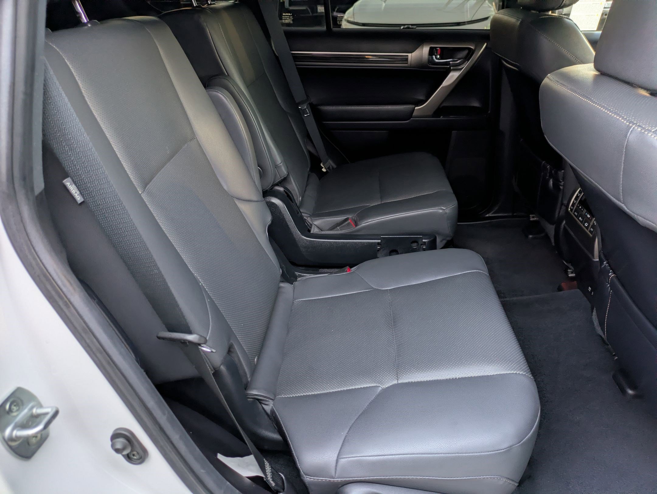 Used 2020 Lexus GX 460 Premium image 26