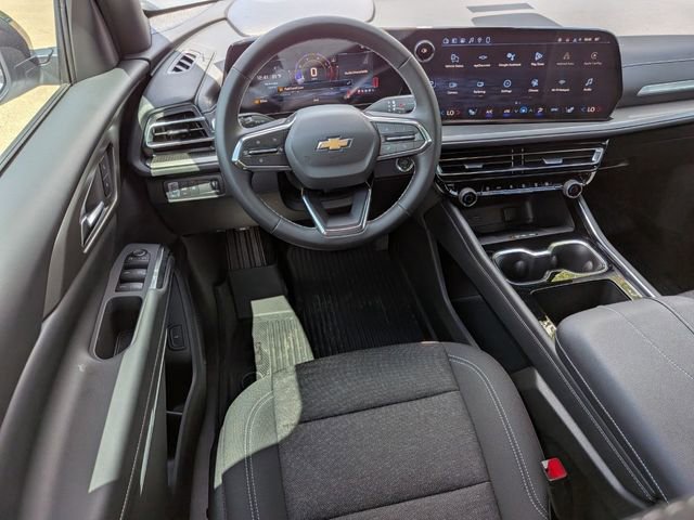 New 2026 Chevrolet Traverse LT w/ Driver Confidence Package FWD image 16