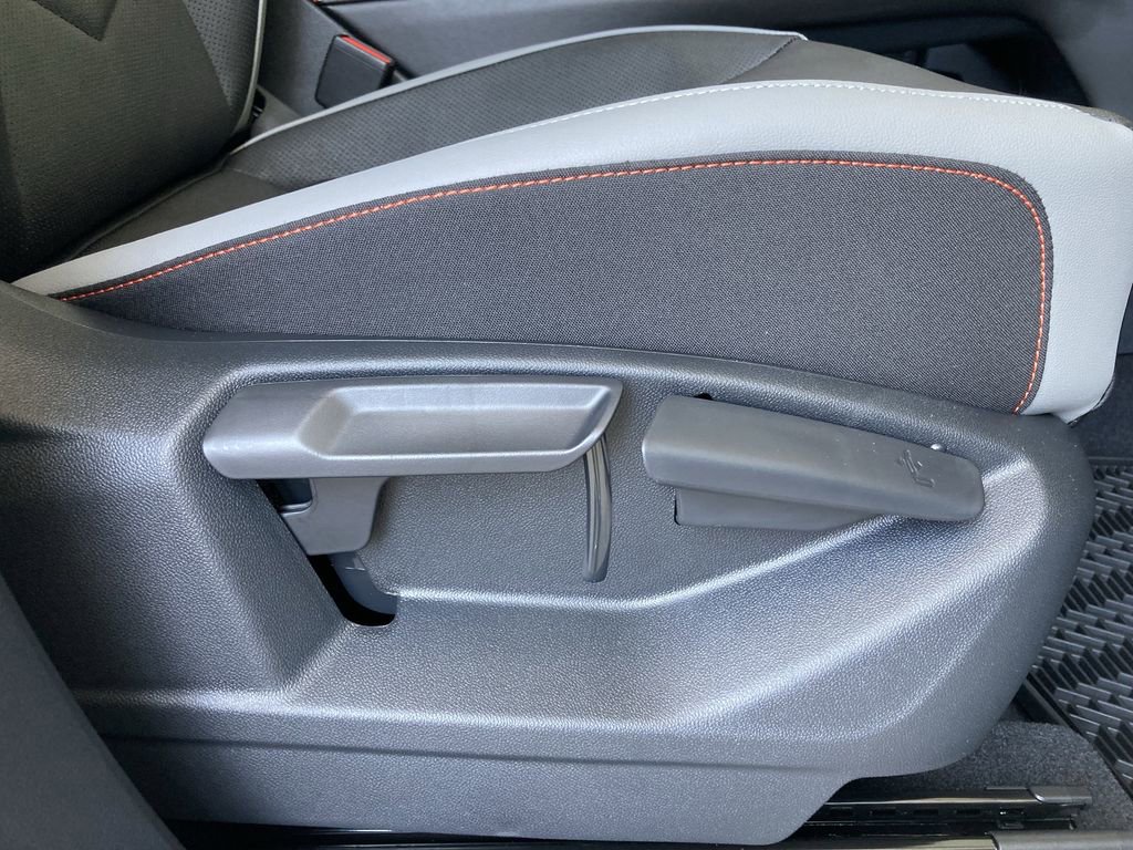 New 2026 Volkswagen Atlas Peak Edition image 43