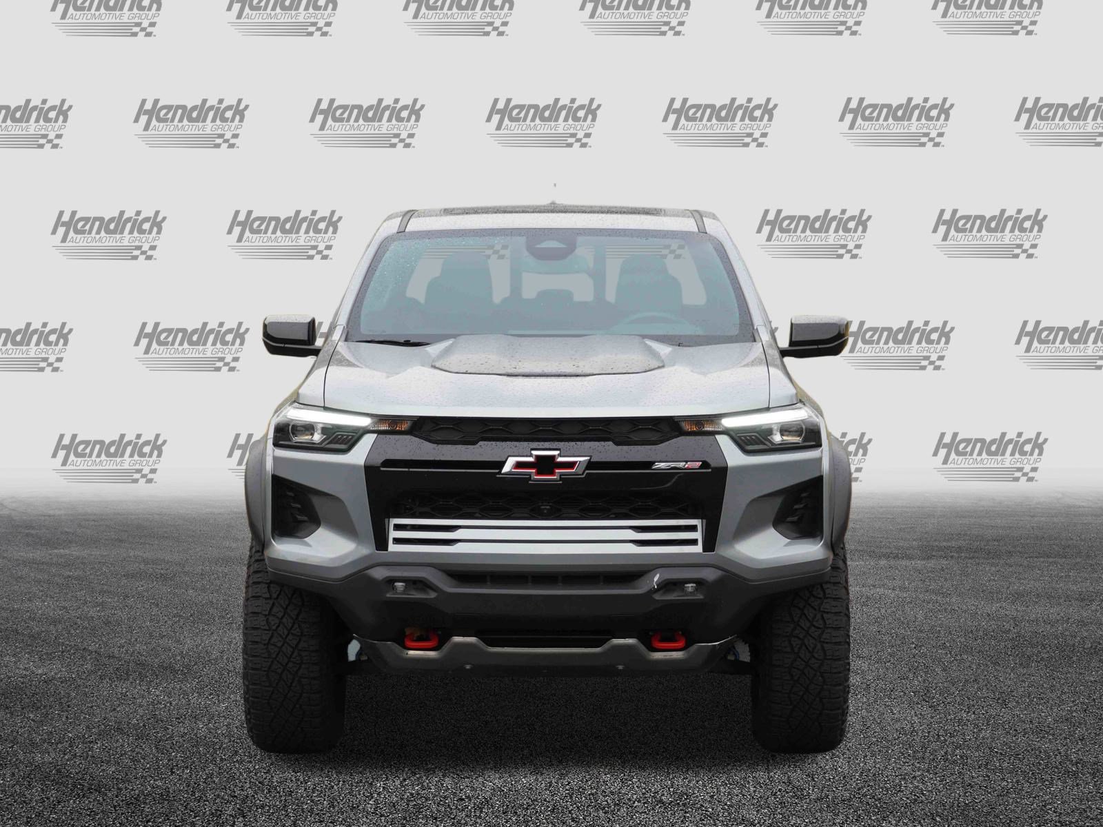 Used 2023 Chevrolet Colorado ZR2 w/ ZR2 Convenience Package III image 3
