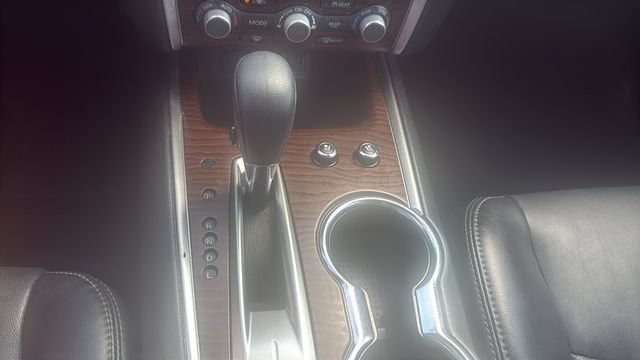 Used 2019 Nissan Pathfinder Platinum FWD image 21
