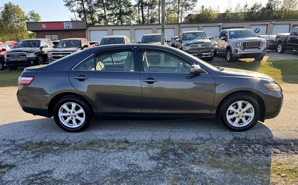 Used 2009 Toyota Camry image 4
