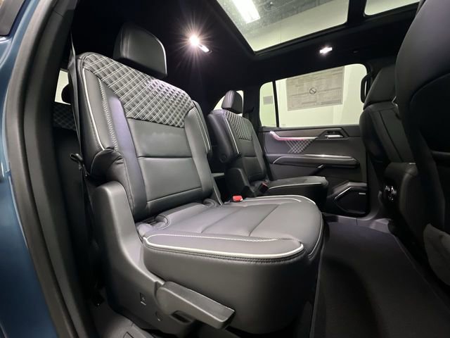 New 2026 GMC Acadia Denali w/ Super Cruise Package image 28