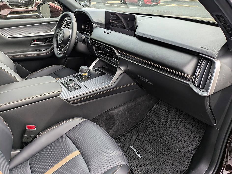 New 2026 MAZDA CX-90 3.3 Turbo w/ Premium Plus Pkg image 37