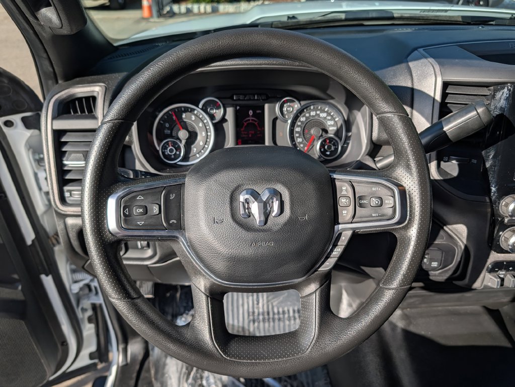 Used 2025 RAM 3500 Tradesman w/ Chrome Appearance Group AWD/4WD image 22