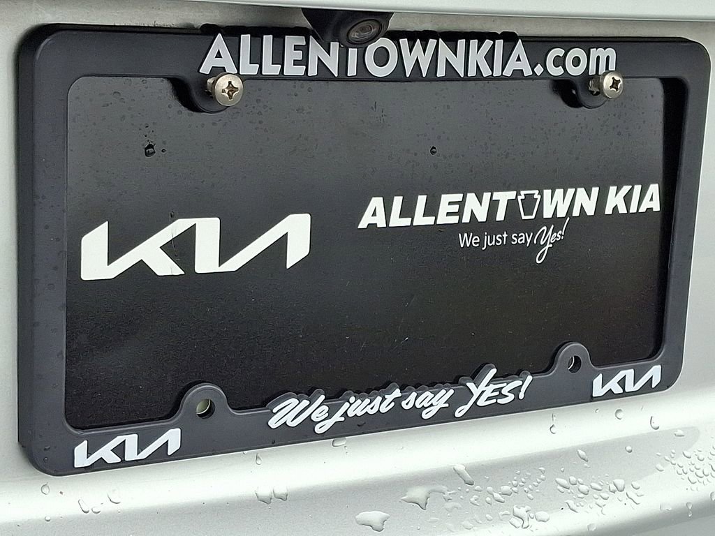 Used 2017 Chevrolet Malibu LS image 30