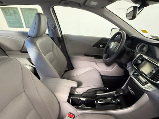 Used 2015 Honda Accord EX-L image 59