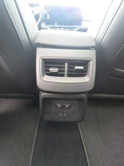 New 2026 Chevrolet Equinox EV LT w/ Convenience Package II image 30