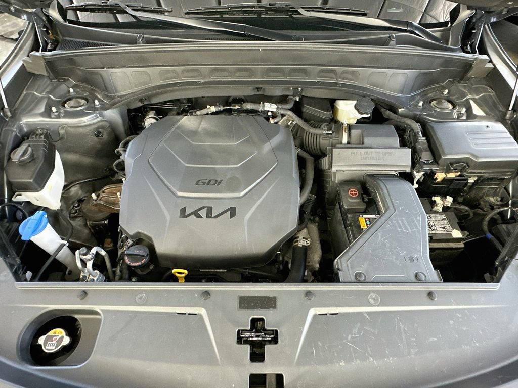 Used 2022 Kia Telluride LX AWD/4WD image 30