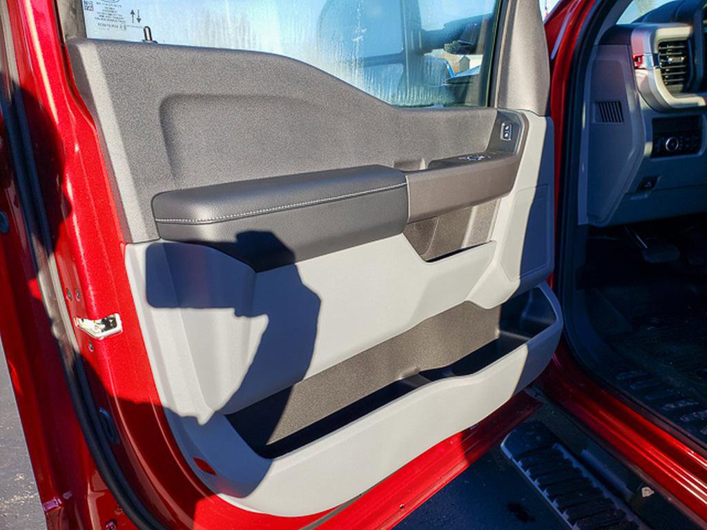 New 2026 Ford F350 XLT w/ FX4 Off-Road Package image 6