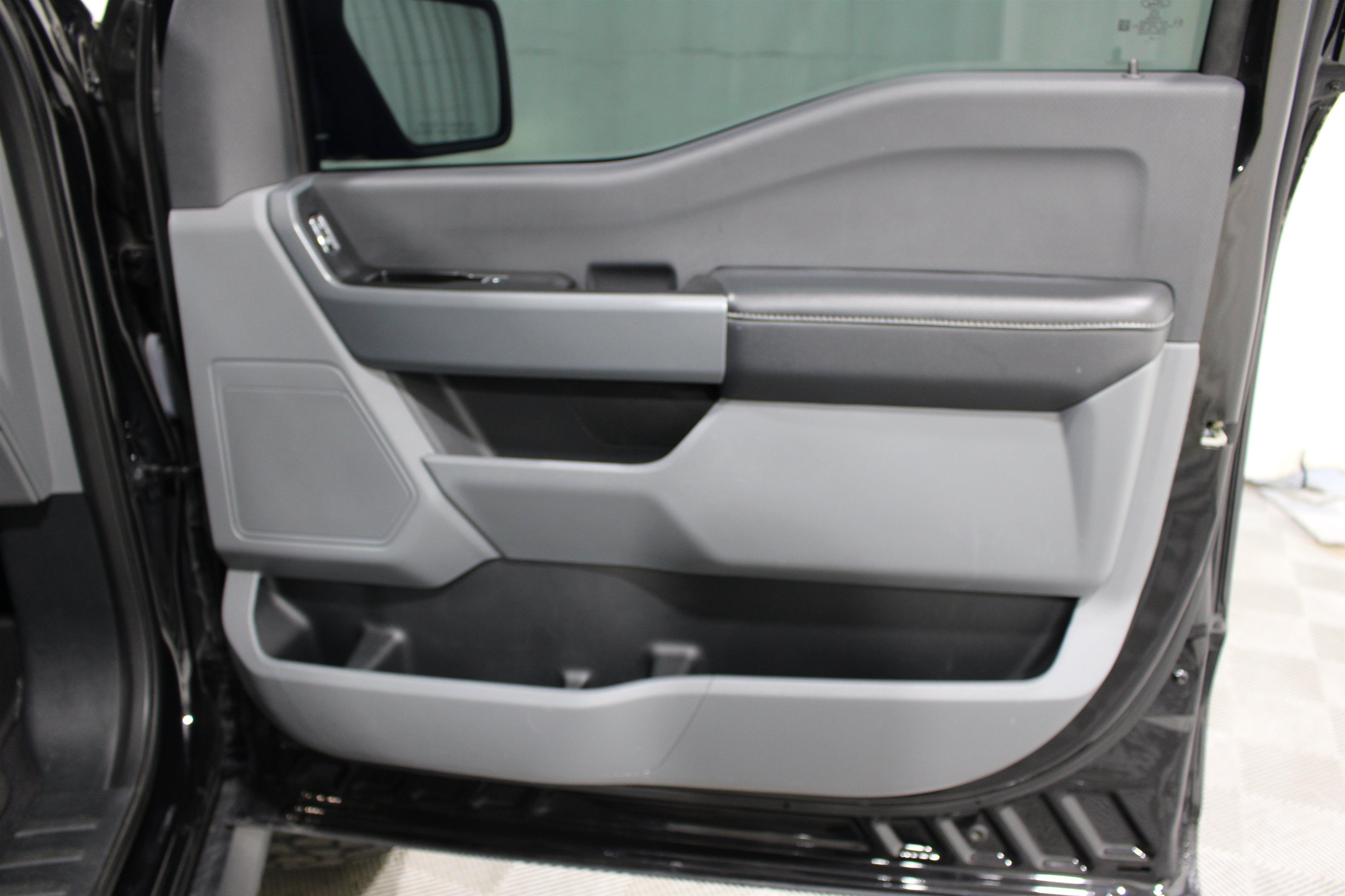 Used 2023 Ford F150 XLT AWD/4WD image 27