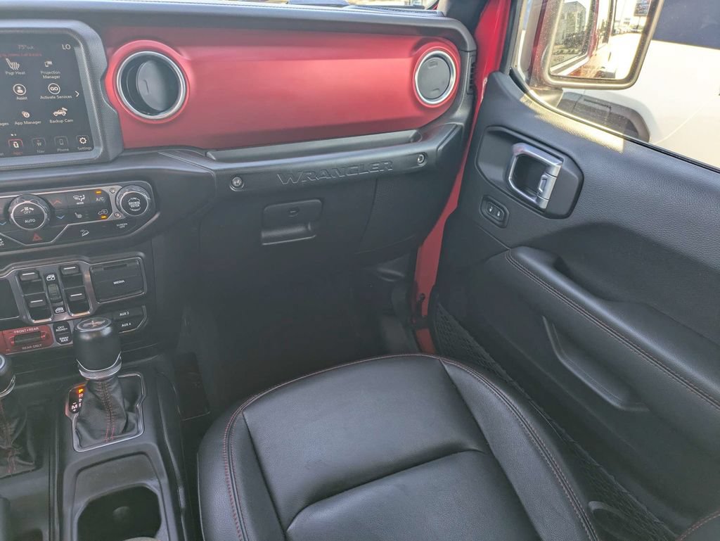 Used 2021 Jeep Wrangler Unlimited Rubicon AWD/4WD image 17