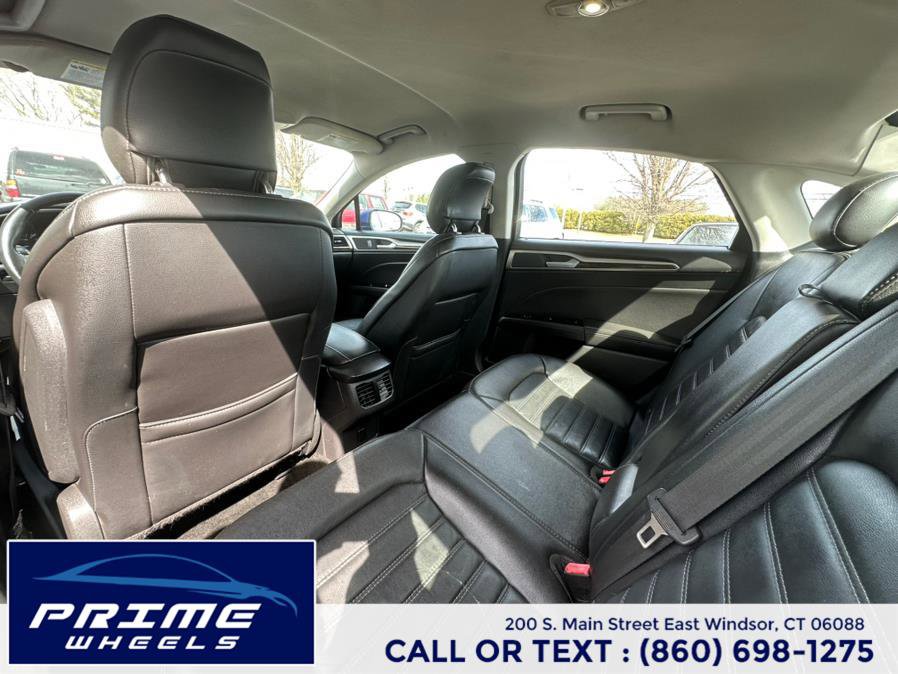 Used 2013 Ford Fusion SE image 15