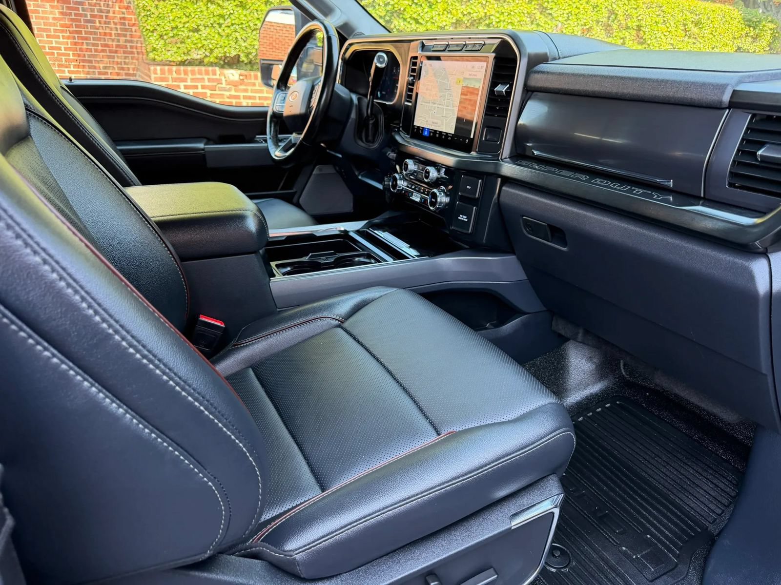 Used 2024 Ford F250 Lariat AWD/4WD image 33