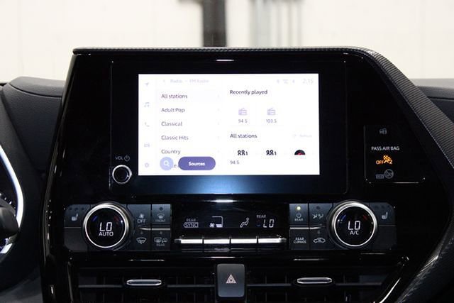 Used 2024 Toyota Highlander XSE image 31