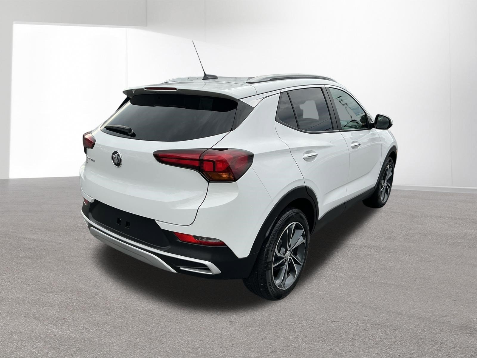 Used 2022 Buick Encore GX Select FWD image 3