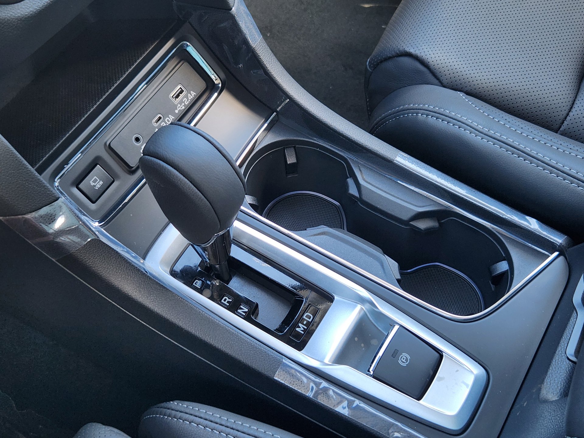 New 2026 Subaru Ascent Limited AWD/4WD image 16