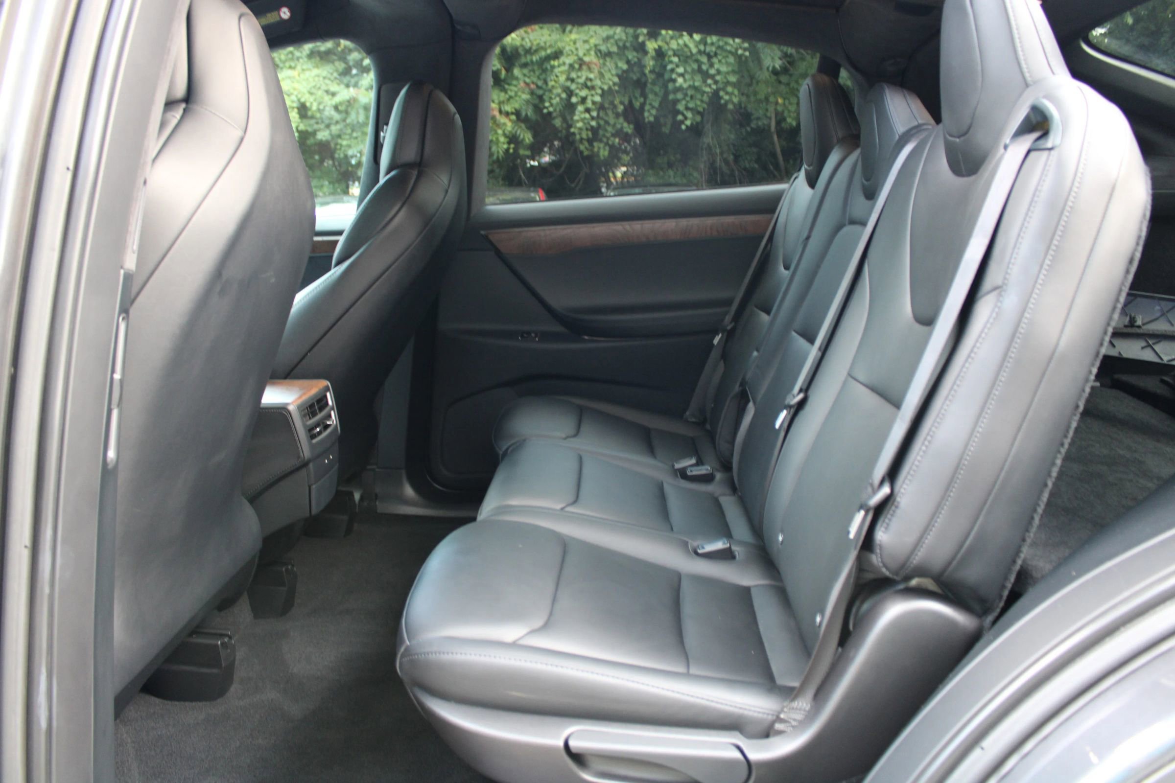 Used 2020 Tesla Model X Long Range image 22