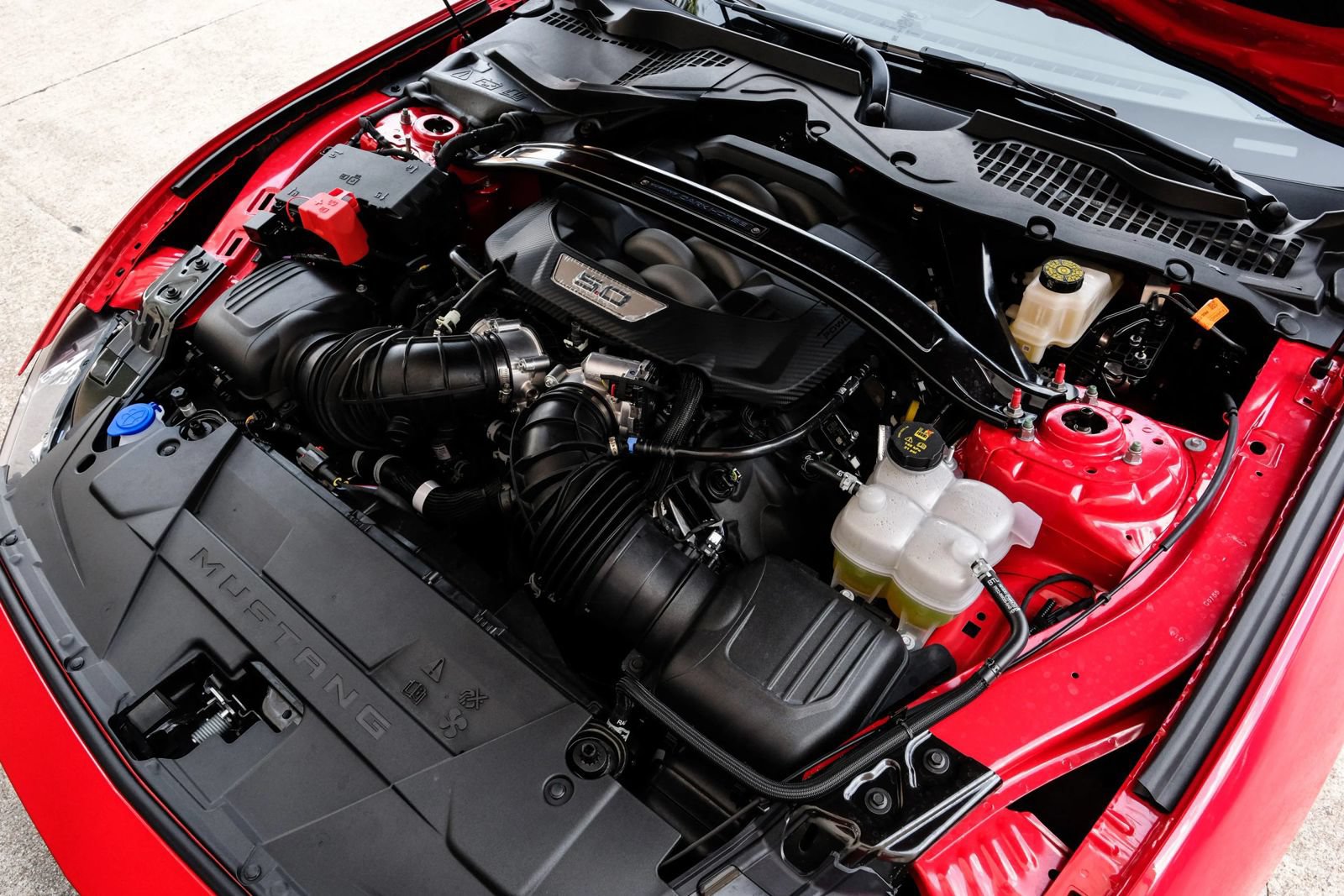 Used 2025 Ford Mustang Dark Horse RWD image 46