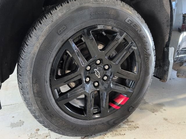 Certified 2023 Chevrolet Silverado 1500 RST w/ Redline Edition image 8