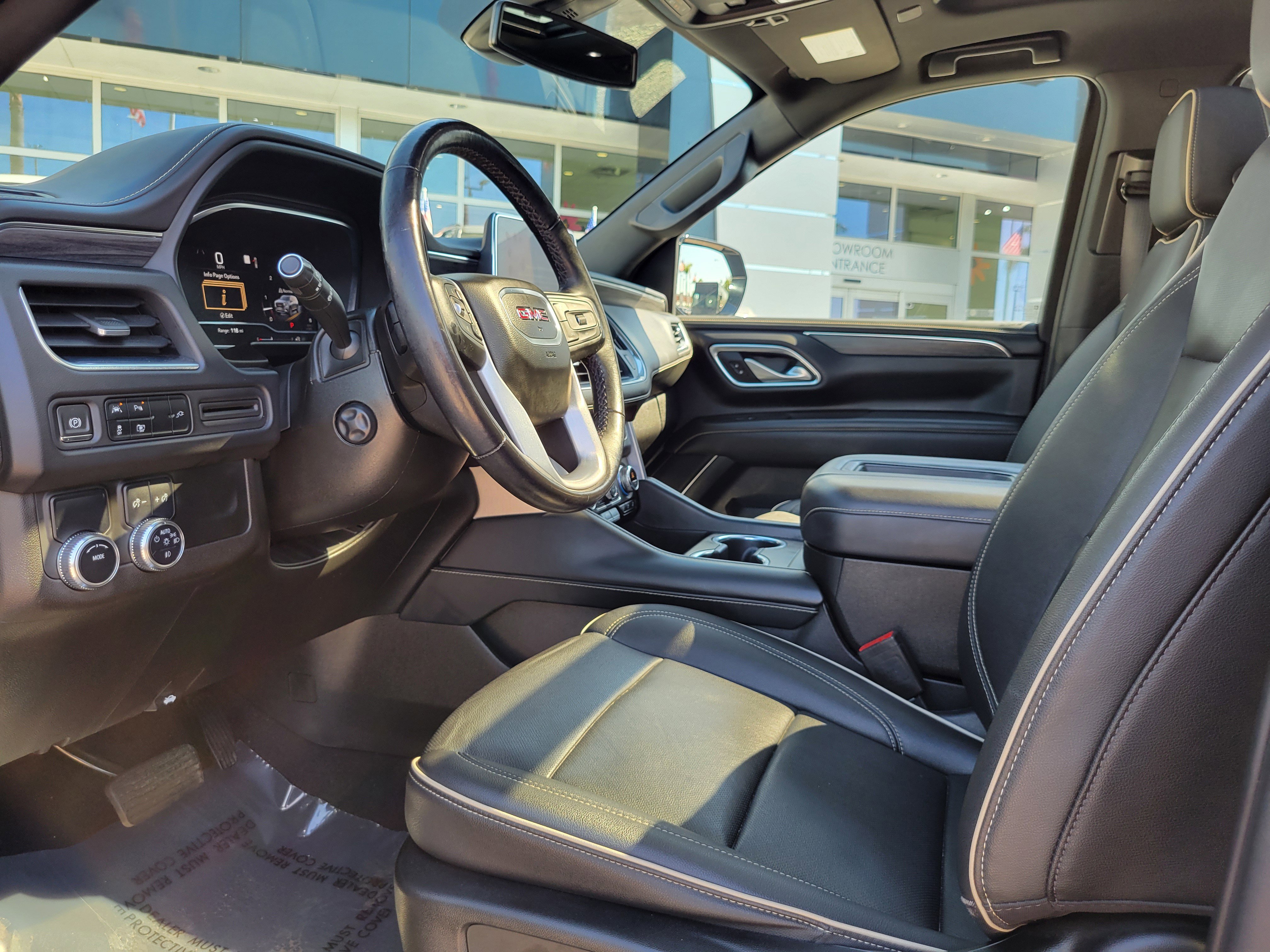 Used 2022 GMC Yukon SLT w/ SLT Premium Package RWD image 9
