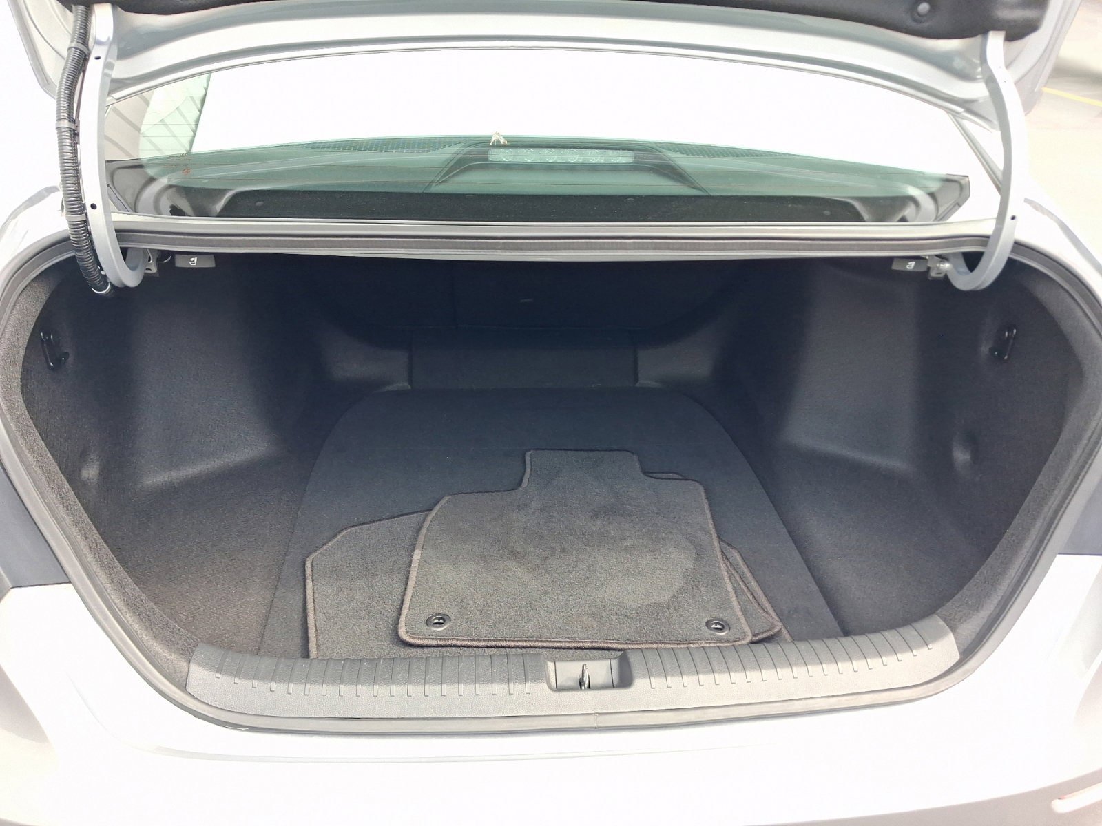 Used 2024 Honda Accord EX image 25