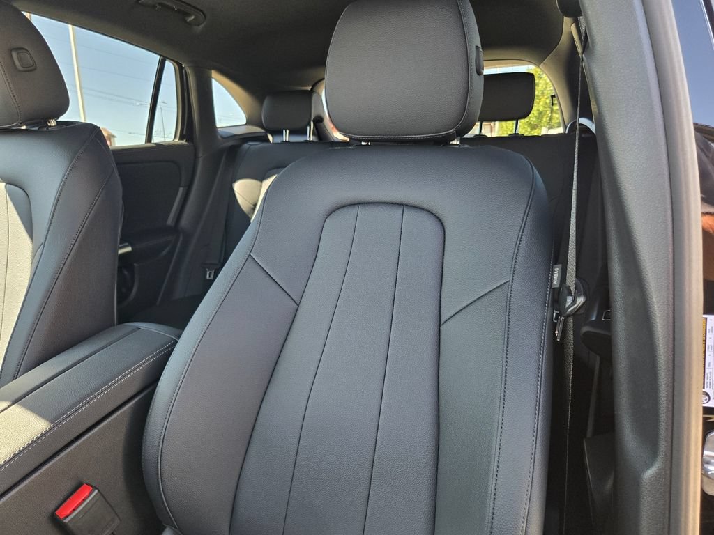 New 2026 Mercedes-Benz GLA 250 4MATIC image 11