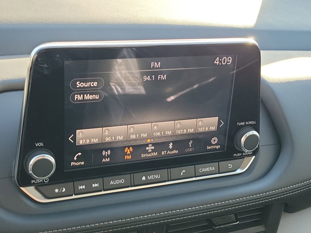 New 2026 Nissan Rogue SV AWD/4WD image 27