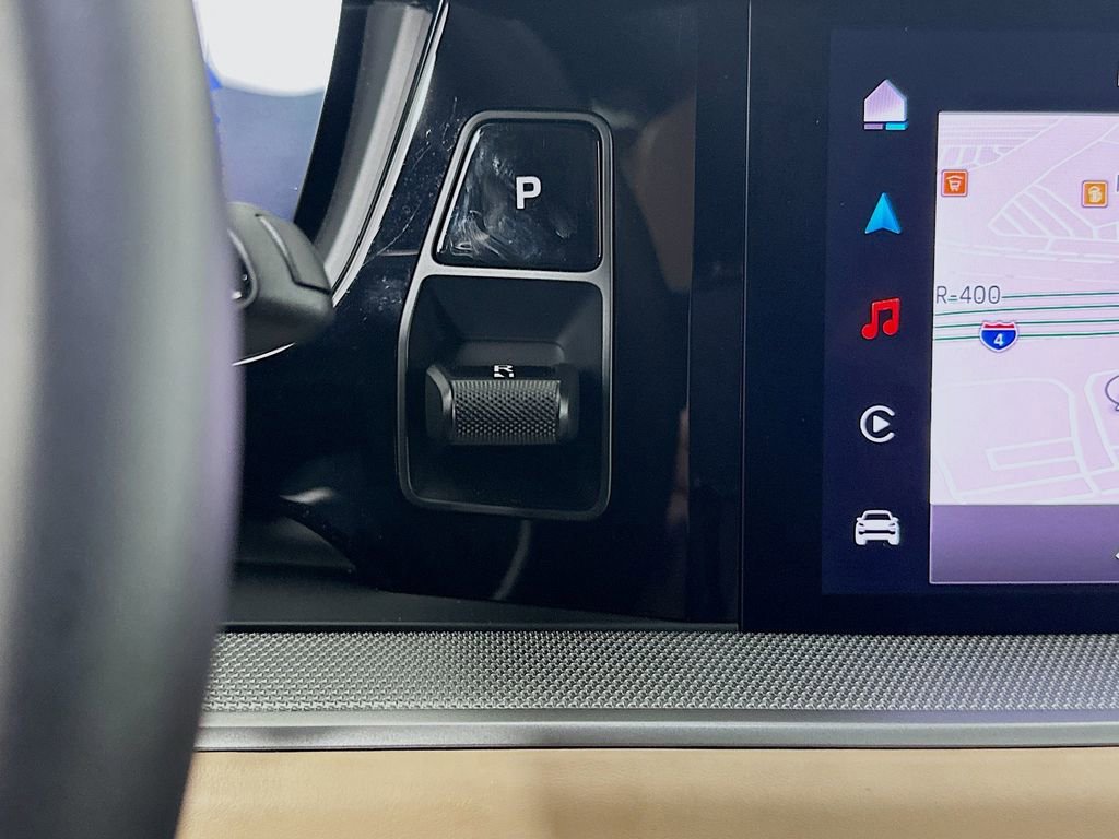 Certified 2025 Porsche Cayenne image 19