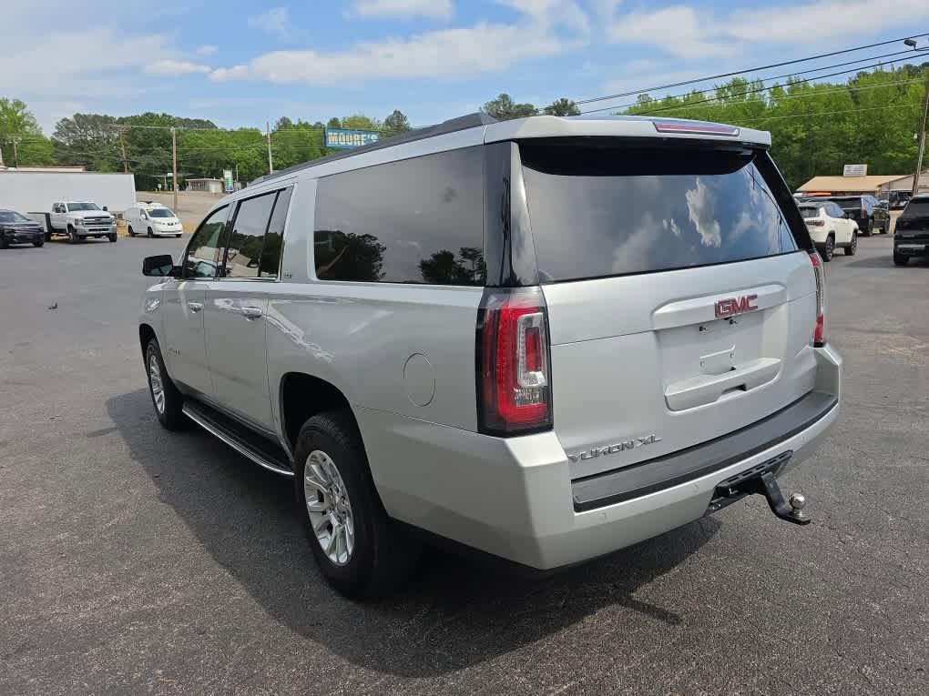 Used 2020 GMC Yukon XL SLT AWD/4WD image 5