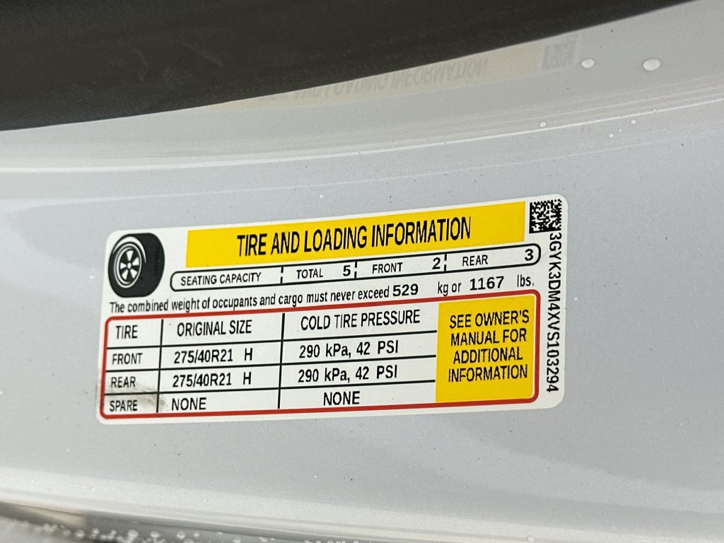 New 2027 Cadillac Optiq Premium Luxury w/ LPO, Floor Liner Package AWD/4WD image 41