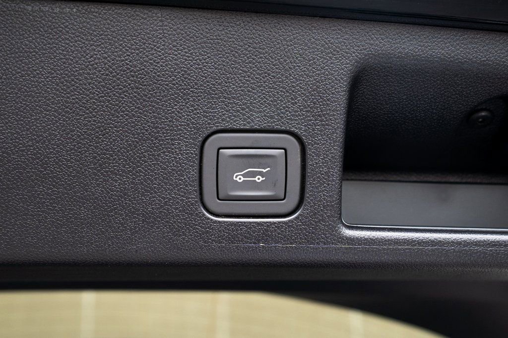 New 2025 Chevrolet Equinox EV RS w/ Active Safety Package 3 image 36