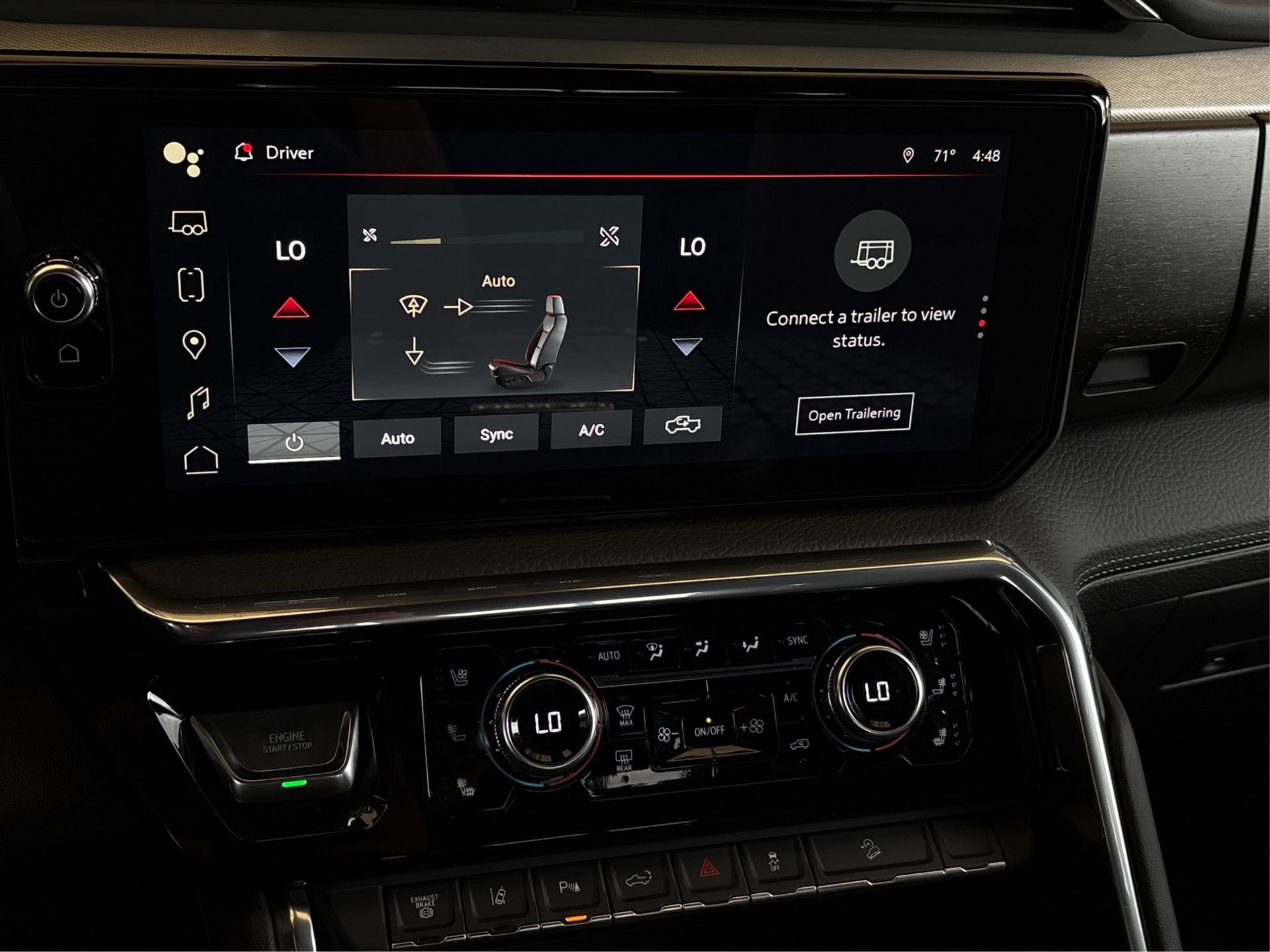 Used 2025 GMC Sierra 3500 Denali image 26