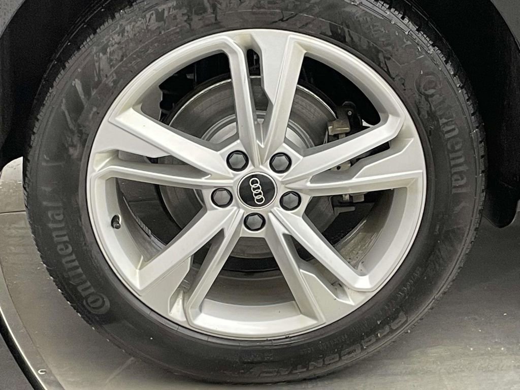 Certified 2023 Audi Q3 2.0T Premium Plus w/ Premium Plus Package image 13