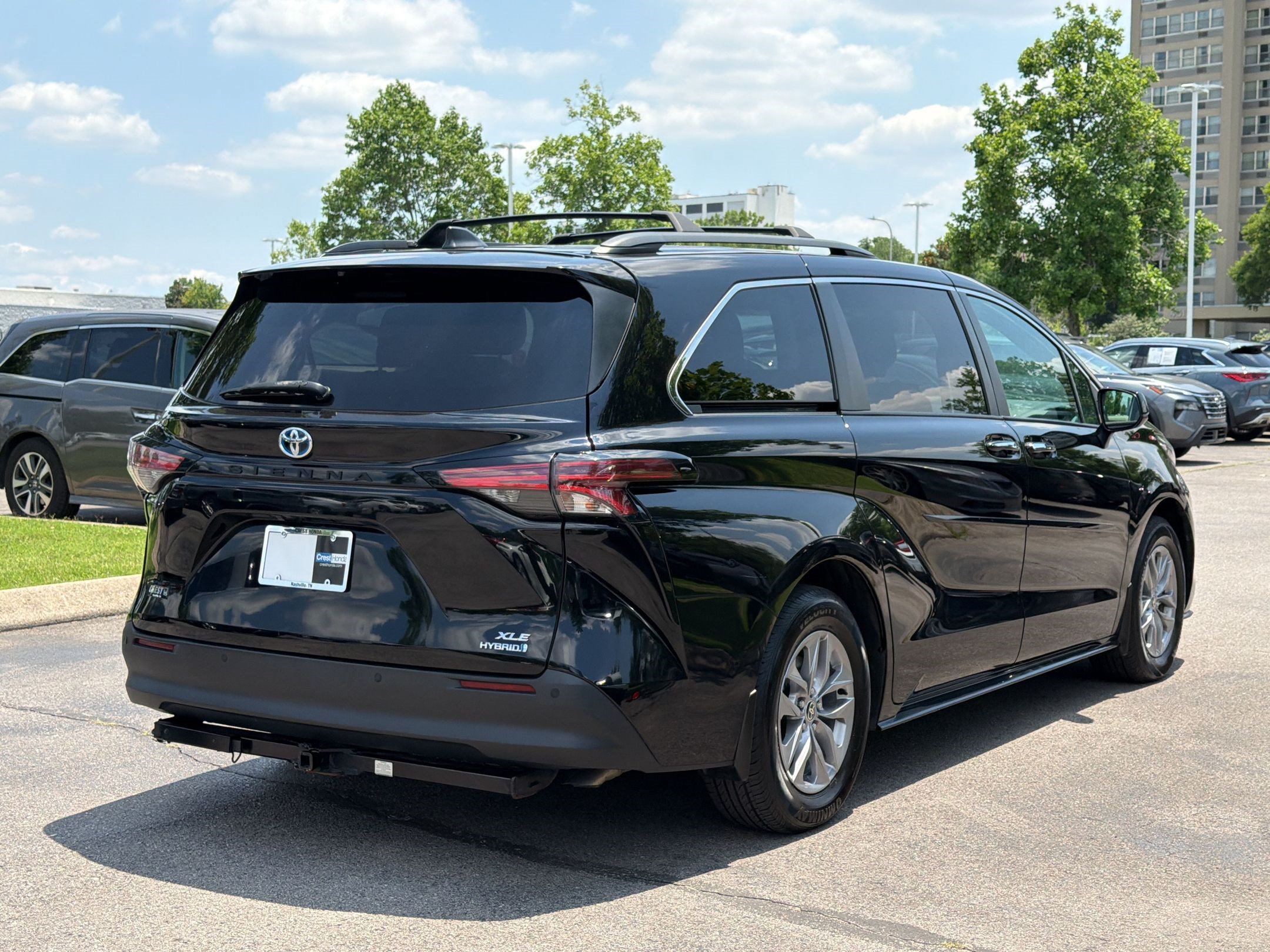 Used 2022 Toyota Sienna XLE FWD image 9