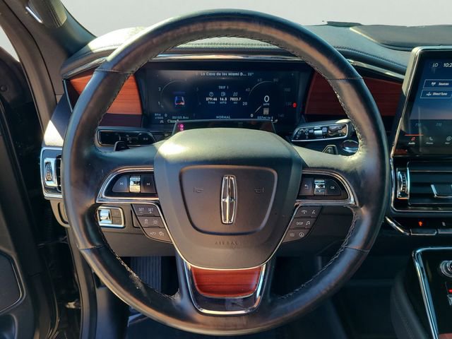 Used 2024 Lincoln Navigator Premiere AWD/4WD image 27