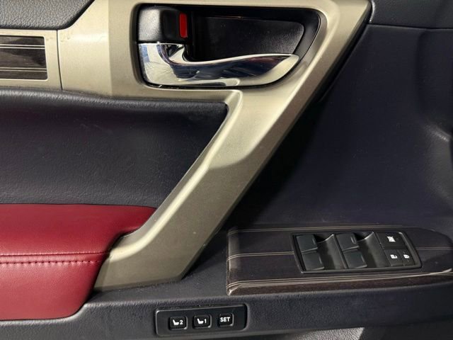 Used 2020 Lexus GX 460 Premium w/ Premium Package image 14