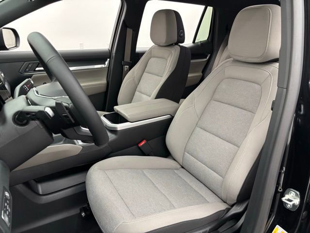 New 2026 GMC Terrain Elevation w/ Technology Package II AWD/4WD image 17