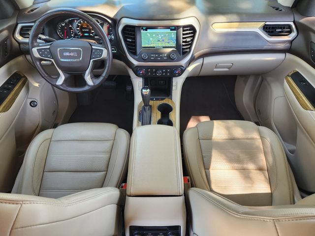 Used 2019 GMC Acadia Denali w/ Technology Package FWD image 26