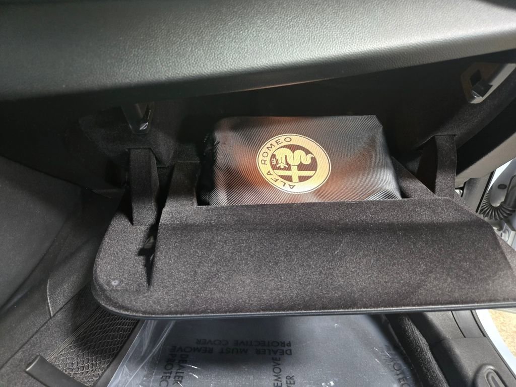 Used 2021 Alfa Romeo Giulia Sprint w/ Nero Edizione image 56