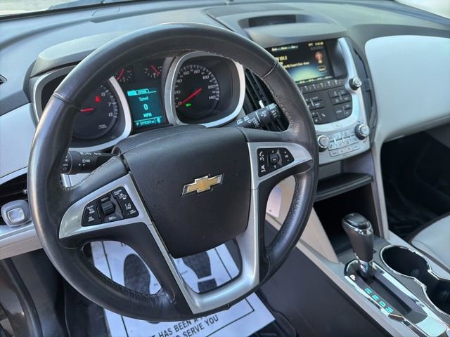 Used 2017 Chevrolet Equinox Premier w/ Enhanced Convenience Package image 23